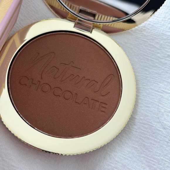 Brand New Too faced women’s bronzer in caramel cocoa - Picture 4 of 5
